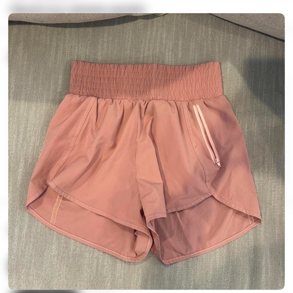 Amazon Women's High-Waisted Pink Shorts - Picture 2 of 2